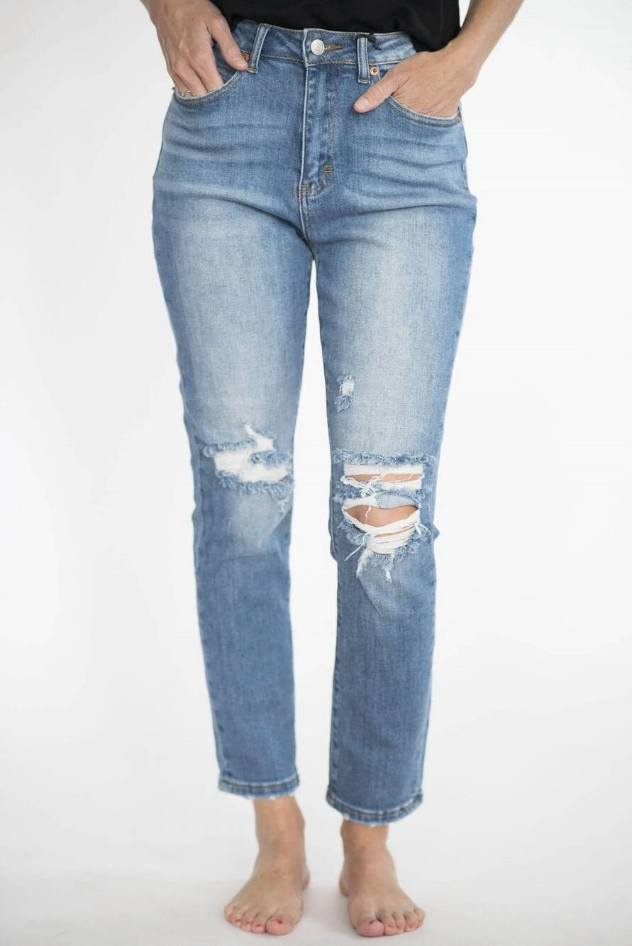 NEW TEA N ROSE benett high rise cropped mom jeans in medium denim